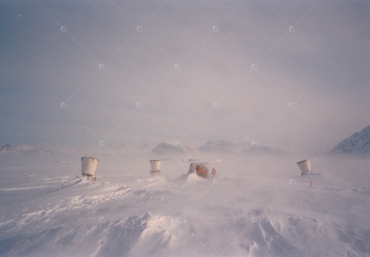 SODAR at the Svalbard